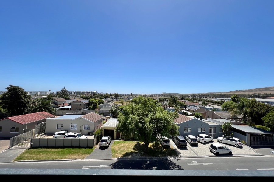 2 Bedroom Property for Sale in Richwood Western Cape